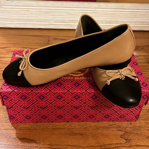 Two tone flats - Picture 2 of 6